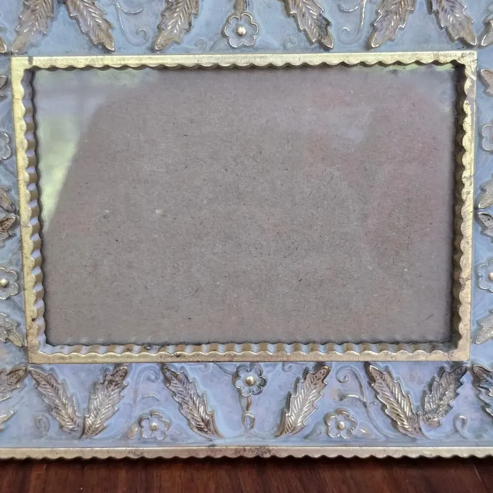 Vintage Maldon Picture Frame Gold Leaves Daisy Scalloped Edge Regency Cottage